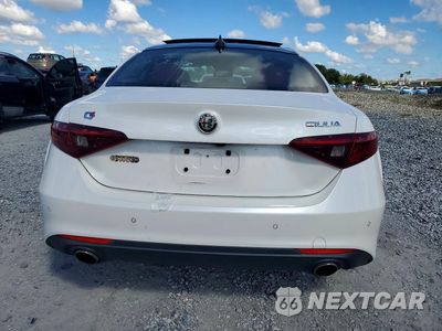 Zdjęcie 6 z 12 samochodu: 2017 ALFA ROMEO GIULIA TI Q4 VIN:ZARFAEEN4H7545846 - miniatura