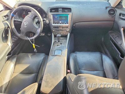 Zdjęcie 8 z 12 samochodu: 2009 LEXUS IS 350 VIN:JTHBE262395023236 - miniatura