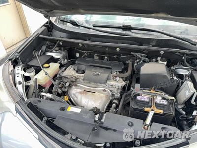 Zdjęcie 7 z 14 samochodu: 2017 TOYOTA RAV4 XLE VIN:2T3RFREVXHW580170 - miniatura