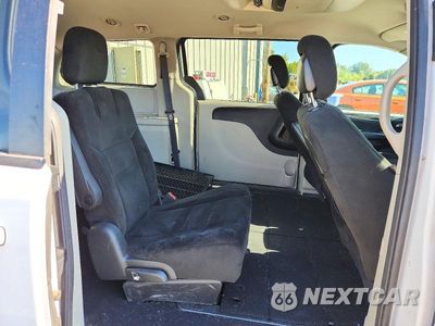 Zdjęcie 11 z 13 samochodu: 2016 DODGE GRAND CARAVAN SXT VIN:2C4RDGCG4GR310505 - miniatura
