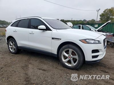 Czwarte zdjęcie samochodu z boku: 2018 JAGUAR F-PACE PREMIUM VIN:SADCJ2FX0JA325984 - miniatura