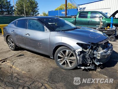 Czwarte zdjęcie samochodu z boku: 2019 NISSAN MAXIMA 3.5 SL VIN:1N4AA6AV3KC366329 - miniatura