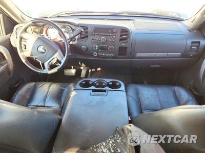 Zdjęcie 8 z 12 samochodu: 2011 CHEVROLET SILVERADO K1500 LT VIN:3GCPKSE30BG158439 - miniatura