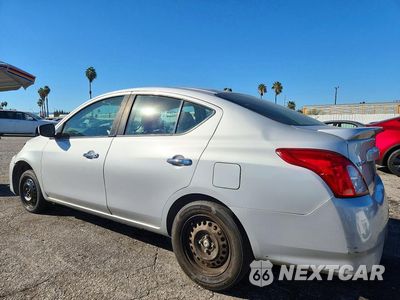 Drugie zdjęcie samochodu z przodu: 2018 NISSAN VERSA SV VIN:3N1CN7AP1JL881561 - miniatura