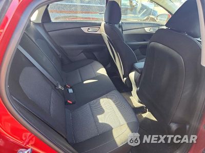 Zdjęcie 10 z 12 samochodu: 2023 KIA FORTE LXS VIN:3KPF24AD7PE505189 - miniatura