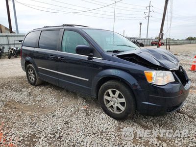 Czwarte zdjęcie samochodu z boku: 2010 CHRYSLER TOWN & COUNTRY TOURING VIN:2A4RR5D18AR148671 - miniatura