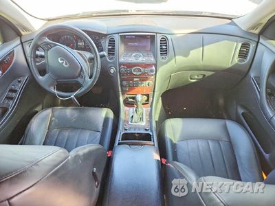 Zdjęcie 8 z 14 samochodu: 2017 INFINITI QX50 BASE VIN:JN1BJ0RR4HM405177 - miniatura