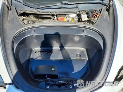 Zdjęcie 11 z 13 samochodu: 2018 TESLA MODEL 3 VIN:5YJ3E1EA6JF062432 - miniatura