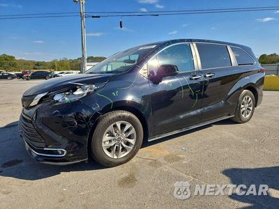 2022 TOYOTA SIENNA XLE 5TDYRKEC5NS103393 - główne zdjęcie licytacji z USA - miniatura
