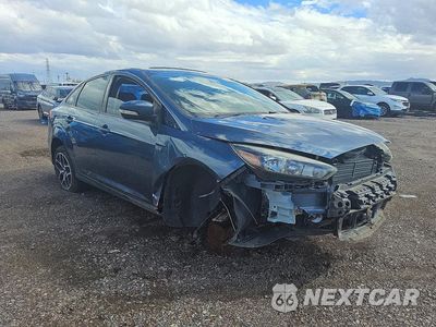 Czwarte zdjęcie samochodu z boku: 2018 FORD FOCUS SEL VIN:1FADP3H24JL287806 - miniatura