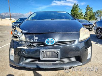 Piąte zdjęcie samochodu w środku: 2011 TOYOTA PRIUS TWO VIN:JTDKN3DU0B0251323 - miniatura