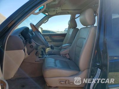 Zdjęcie 7 z 13 samochodu: 2006 LEXUS LX 470 VIN:JTJHT00W664004308 - miniatura