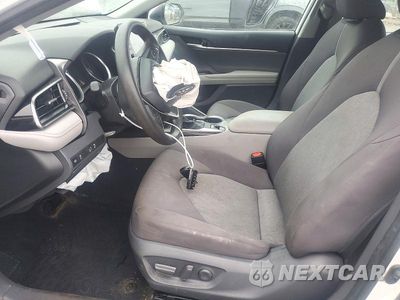 Zdjęcie 7 z 13 samochodu: 2021 TOYOTA CAMRY LE VIN:4T1C11BK3MU036564 - miniatura