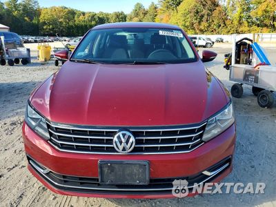 Piąte zdjęcie samochodu w środku: 2016 VOLKSWAGEN PASSAT S VIN:1VWAT7A31GC050103 - miniatura