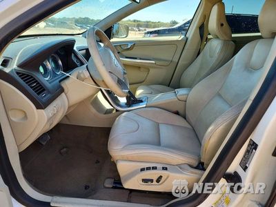 Zdjęcie 7 z 14 samochodu: 2013 VOLVO XC60 3.2 VIN:YV4952DL0D2412287 - miniatura