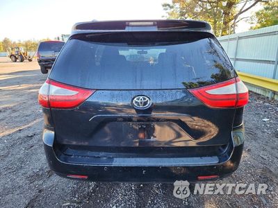 Zdjęcie 6 z 13 samochodu: 2017 TOYOTA SIENNA XLE 8-PASSENGER VIN:5TDYZ3DC0HS770769 - miniatura