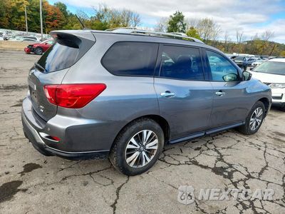 Trzecie zdjęcie samochodu z tyłu: 2017 NISSAN PATHFINDER SV VIN:5N1DR2MM7HC643595 - miniatura