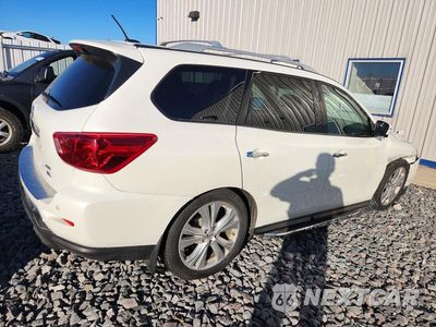 Trzecie zdjęcie samochodu z tyłu: 2018 NISSAN PATHFINDER SL VIN:5N1DR2MM2JC678891 - miniatura