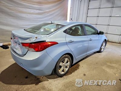 Trzecie zdjęcie samochodu z tyłu: 2013 HYUNDAI ELANTRA GLS VIN:KMHDH4AE7DU494234 - miniatura