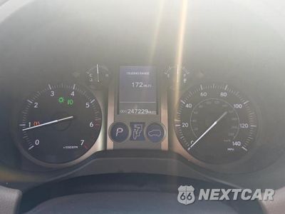 Zdjęcie 8 z 14 samochodu: 2011 LEXUS GX 460 VIN:JTJBM7FX3B5027027 - miniatura