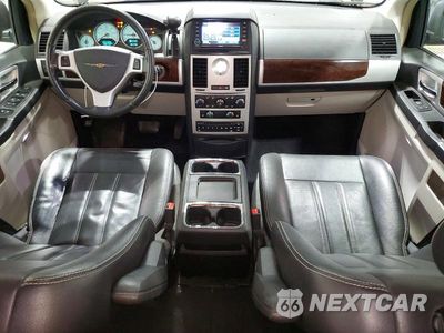 Zdjęcie 8 z 14 samochodu: 2010 CHRYSLER TOWN & COUNTRY TOURING PLUS VIN:2A4RR8D17AR400055 - miniatura