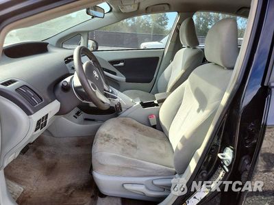 Zdjęcie 7 z 12 samochodu: 2011 TOYOTA PRIUS TWO VIN:JTDKN3DU9B1477497 - miniatura