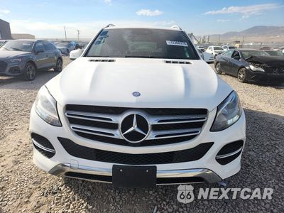Piąte zdjęcie samochodu w środku: 2016 MERCEDES-BENZ GLE 350 4MATIC VIN:4JGDA5HB2GA706162 - miniatura