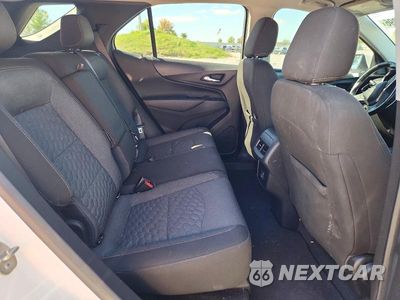 Zdjęcie 10 z 12 samochodu: 2021 CHEVROLET EQUINOX LT VIN:3GNAXTEV8MS103582 - miniatura