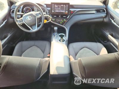 Zdjęcie 8 z 12 samochodu: 2022 TOYOTA CAMRY LE VIN:4T1C11AK1NU666280 - miniatura