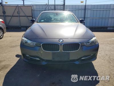 Piąte zdjęcie samochodu w środku: 2013 BMW 328 I VIN:WBA3A5C53DF351502 - miniatura