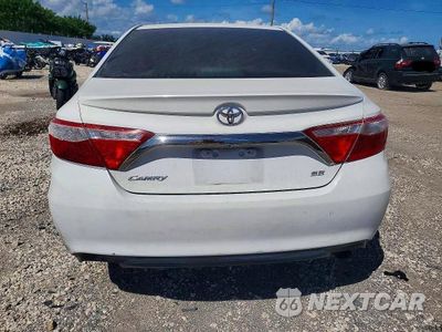 Zdjęcie 6 z 12 samochodu: 2016 TOYOTA CAMRY SE VIN:4T1BF1FK4GU234906 - miniatura