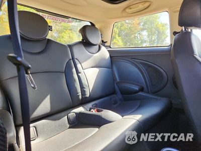 Zdjęcie 10 z 12 samochodu: 2012 MINI COOPER S VIN:WMWSV3C5XCTY16717 - miniatura
