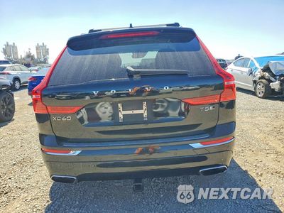 Zdjęcie 6 z 13 samochodu: 2018 VOLVO XC60 T5 INSCRIPTION VIN:YV4102RL3J1007613 - miniatura