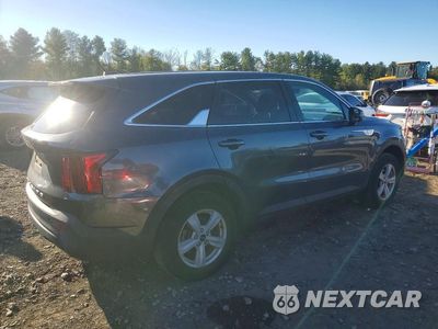 Trzecie zdjęcie samochodu z tyłu: 2022 KIA SORENTO LX VIN:5XYRGDLC2NG094982 - miniatura