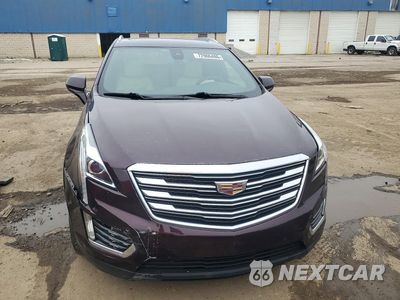 Piąte zdjęcie samochodu w środku: 2018 CADILLAC XT5 LUXURY VIN:1GYKNDRS5JZ177947 - miniatura