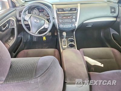 Zdjęcie 8 z 12 samochodu: 2013 NISSAN ALTIMA 2.5 VIN:1N4AL3AP9DN546223 - miniatura