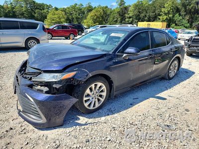 2022 TOYOTA CAMRY LE 4T1C11AK9NU637917 - główne zdjęcie licytacji z USA - miniatura