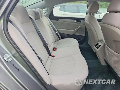 Zdjęcie 10 z 13 samochodu: 2018 HYUNDAI SONATA SEL+ VIN:5NPE34AF7JH709357 - miniatura