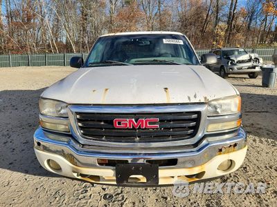 Piąte zdjęcie samochodu w środku: 2005 GMC NEW SIERRA K1500 VIN:2GTEK13T651239737 - miniatura