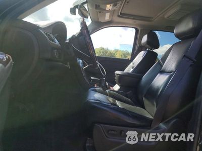 Zdjęcie 7 z 13 samochodu: 2011 CADILLAC ESCALADE PREMIUM VIN:1GYS4CEF6BR102293 - miniatura