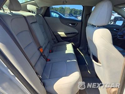 Zdjęcie 10 z 12 samochodu: 2016 CHEVROLET MALIBU LS VIN:1G1ZB5ST7GF229104 - miniatura