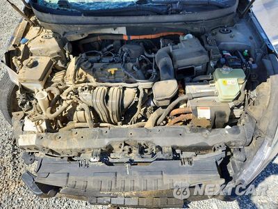 Zdjęcie 11 z 12 samochodu: 2016 HYUNDAI SONATA HYBRID SE VIN:KMHE24L1XGA011809 - miniatura