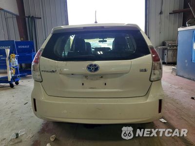 Zdjęcie 6 z 12 samochodu: 2016 TOYOTA PRIUS V TWO VIN:JTDZN3EU3GJ053639 - miniatura