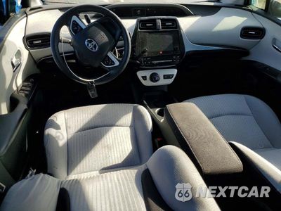 Zdjęcie 8 z 13 samochodu: 2016 TOYOTA PRIUS TWO ECO VIN:JTDKARFU3G3501803 - miniatura
