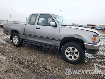 Czwarte zdjęcie samochodu z boku: 1995 TOYOTA T100 SR5 VIN:JT4VD22F1S0012264 - miniatura