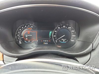 Zdjęcie 9 z 13 samochodu: 2015 LINCOLN MKC VIN:5LMCJ2A92FUJ25076 - miniatura