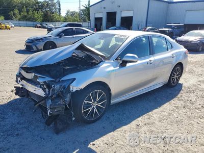 2022 TOYOTA CAMRY SE 4T1G11AK3NU681493 - główne zdjęcie licytacji z USA - miniatura