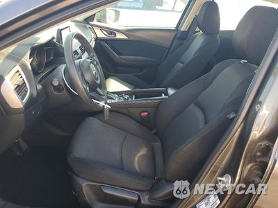 Zdjęcie 7 z 12 samochodu: 2018 MAZDA 3 SPORT VIN:3MZBN1U75JM216588 - miniatura