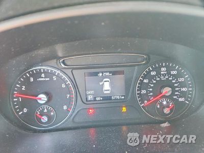 Zdjęcie 9 z 13 samochodu: 2019 KIA SORENTO LX VIN:5XYPG4A37KG508330 - miniatura