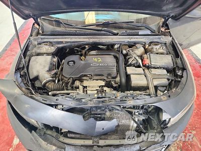 Zdjęcie 11 z 12 samochodu: 2018 CHEVROLET MALIBU LT VIN:1G1ZD5ST8JF104114 - miniatura